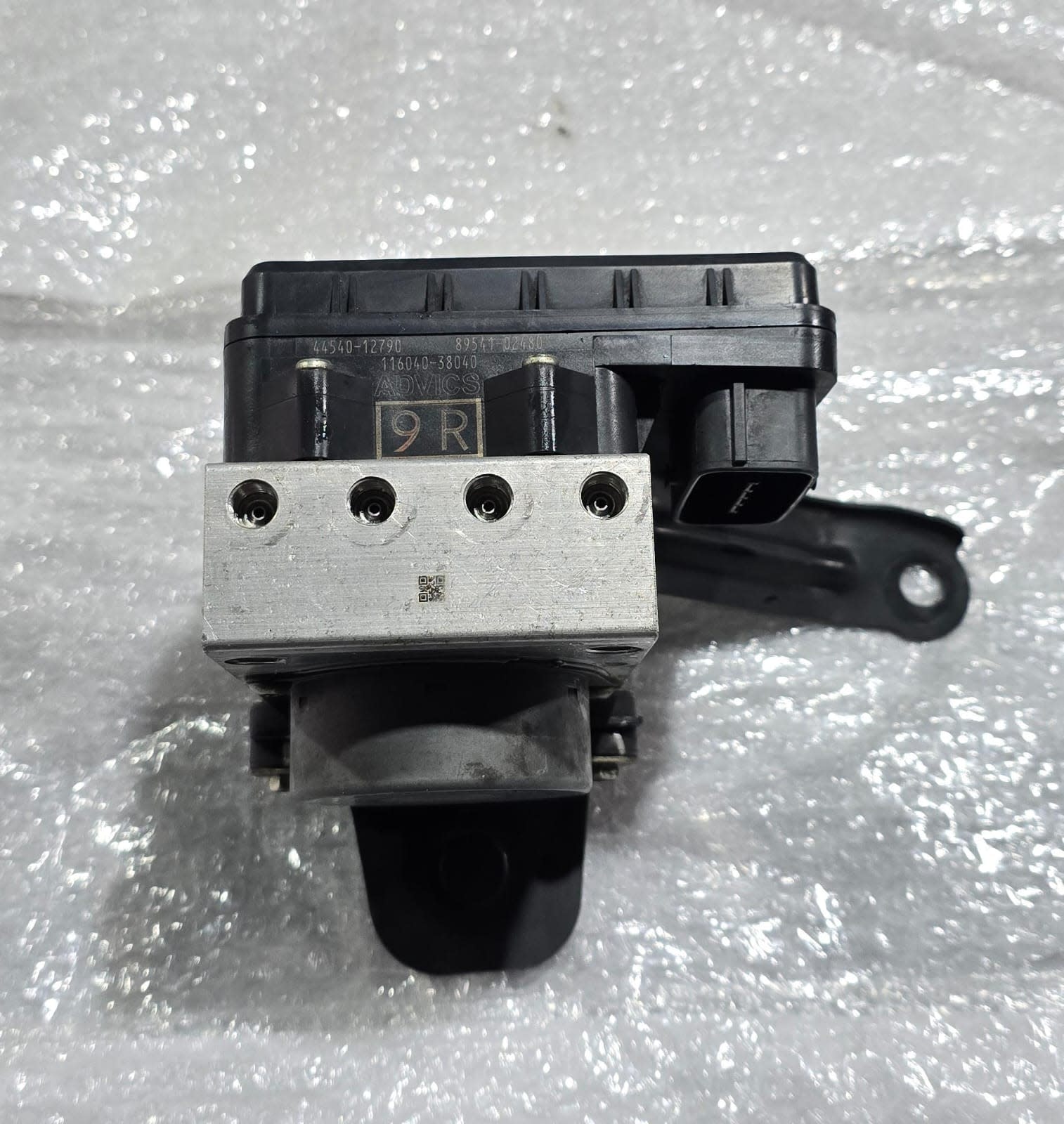 9R ABS UNIT (grande 2018-2026)