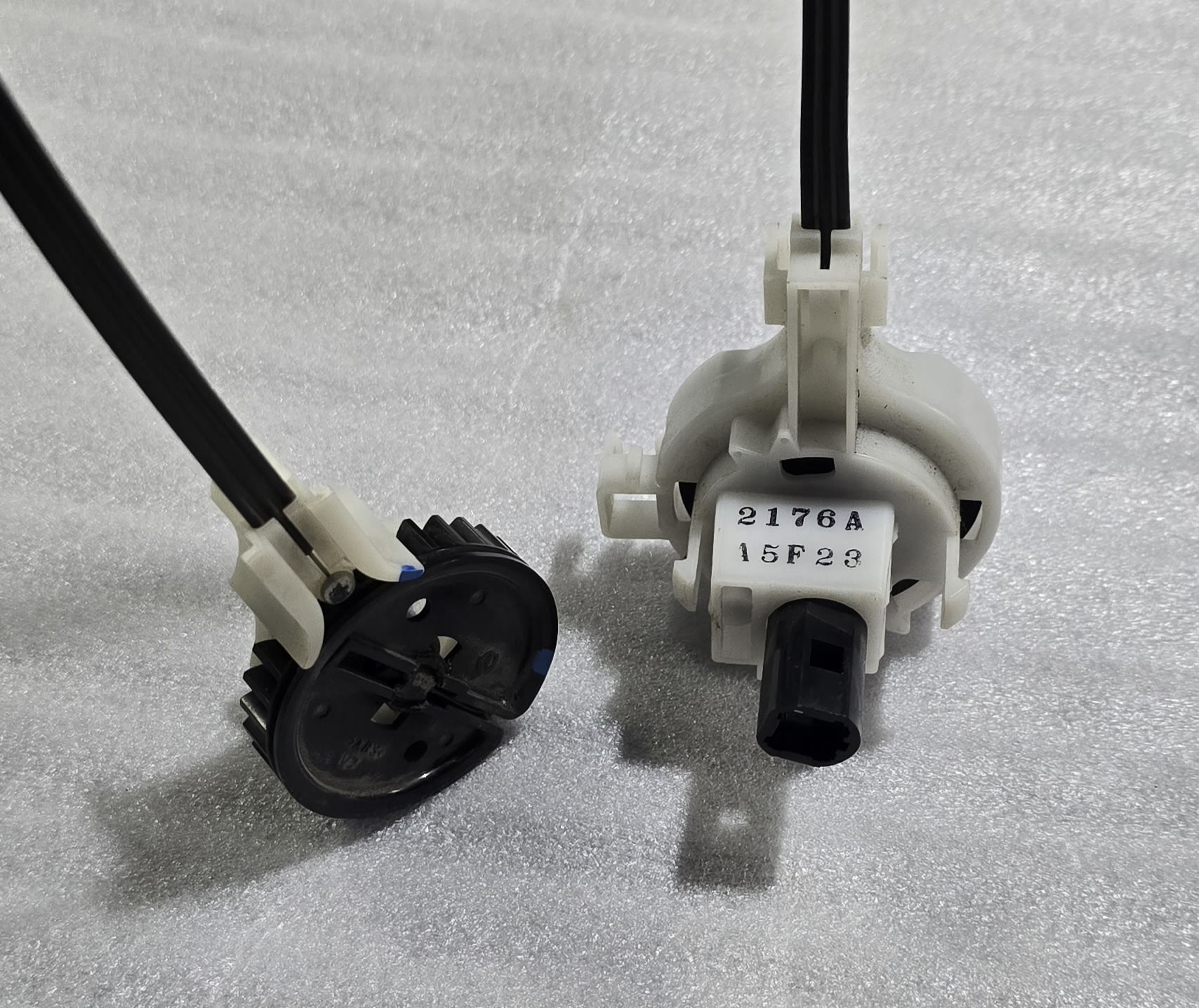 A/C To Heater Conversion Cable. variant