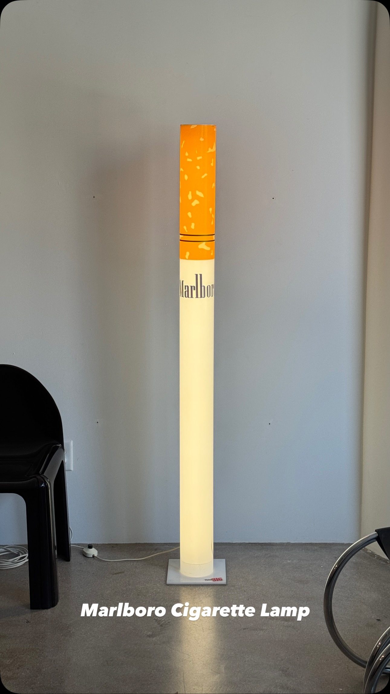 1980’s XL Marlboro cigarette store display lamp • • • #vintagelamp #design #furniture