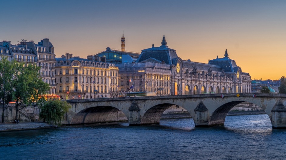 La Seine qui traverse Paris