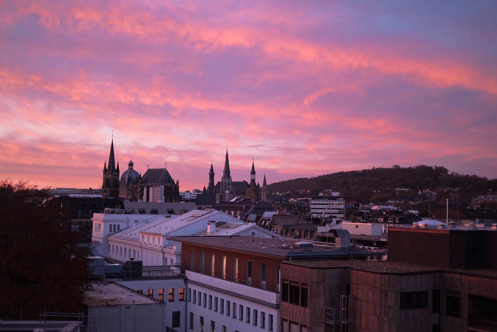 blick-auf-aachen-beim-sonnenuntergang.jpg