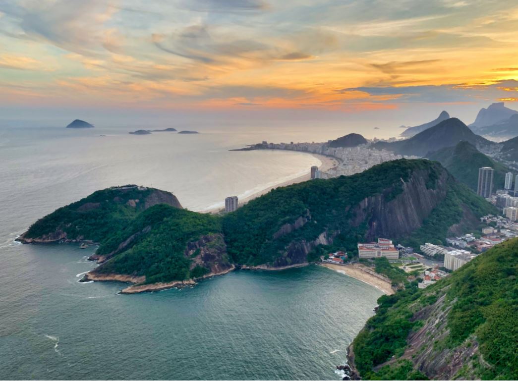 Brasil: entre el océano y la montaña