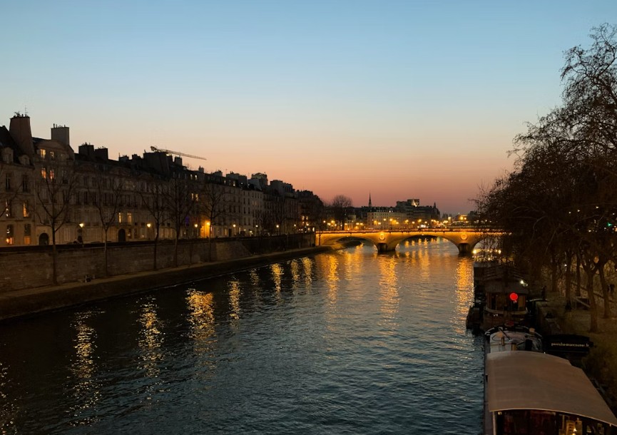 Seine river.jpg