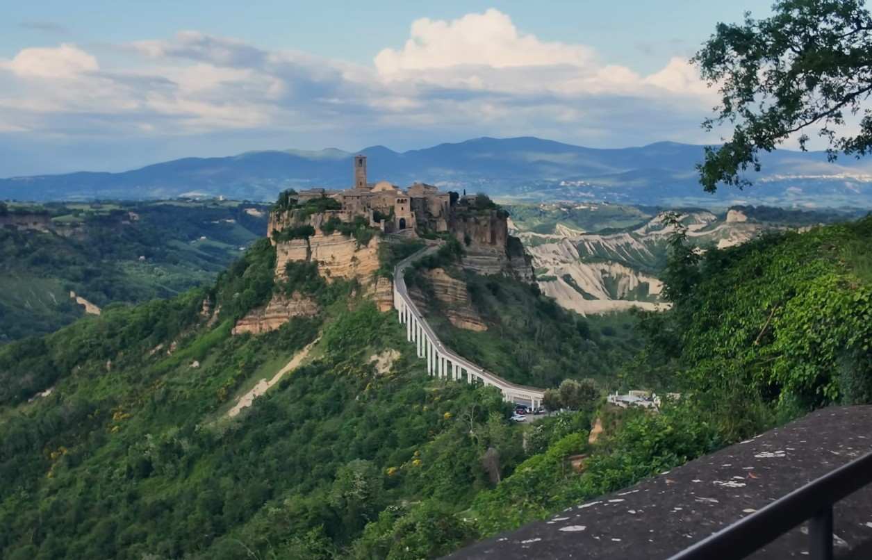 Civita di Bagnoregio.jpg
