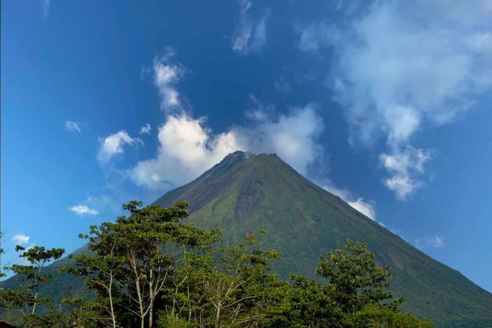 vulkan-arenal-alajuela-costa-rica.jpg