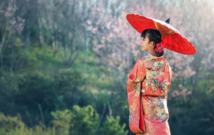 Japonaise en tenue traditionnelle