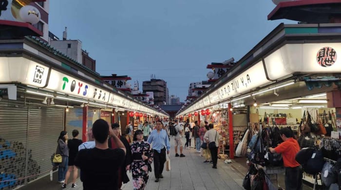 Asakusa.jpg