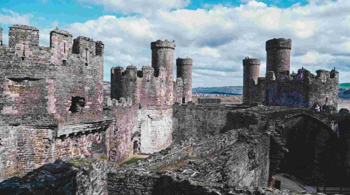 Castle in Conwy, Wales.jpg