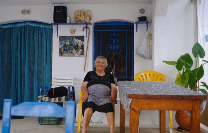 Greek woman.jpg