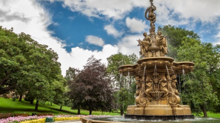 The fountain in the central park, Edinburgh