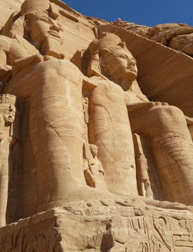 Abou Simbel temple.jpg