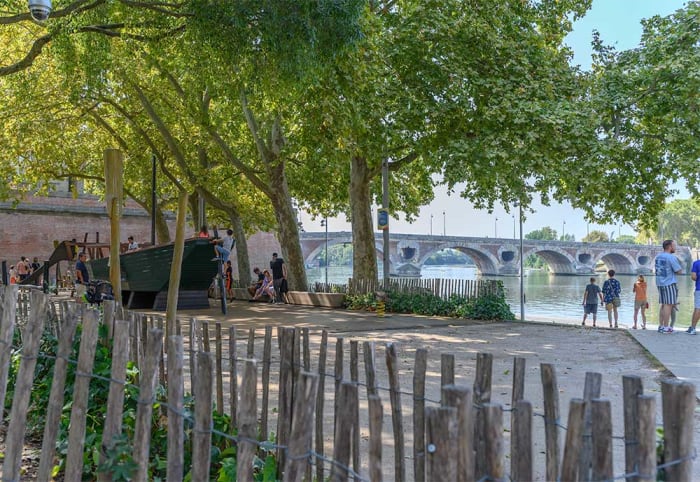 quay-of-the-daurade-garonne.jpg