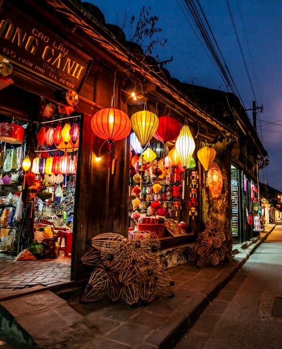 Lanterns in Hoi An.jpg
