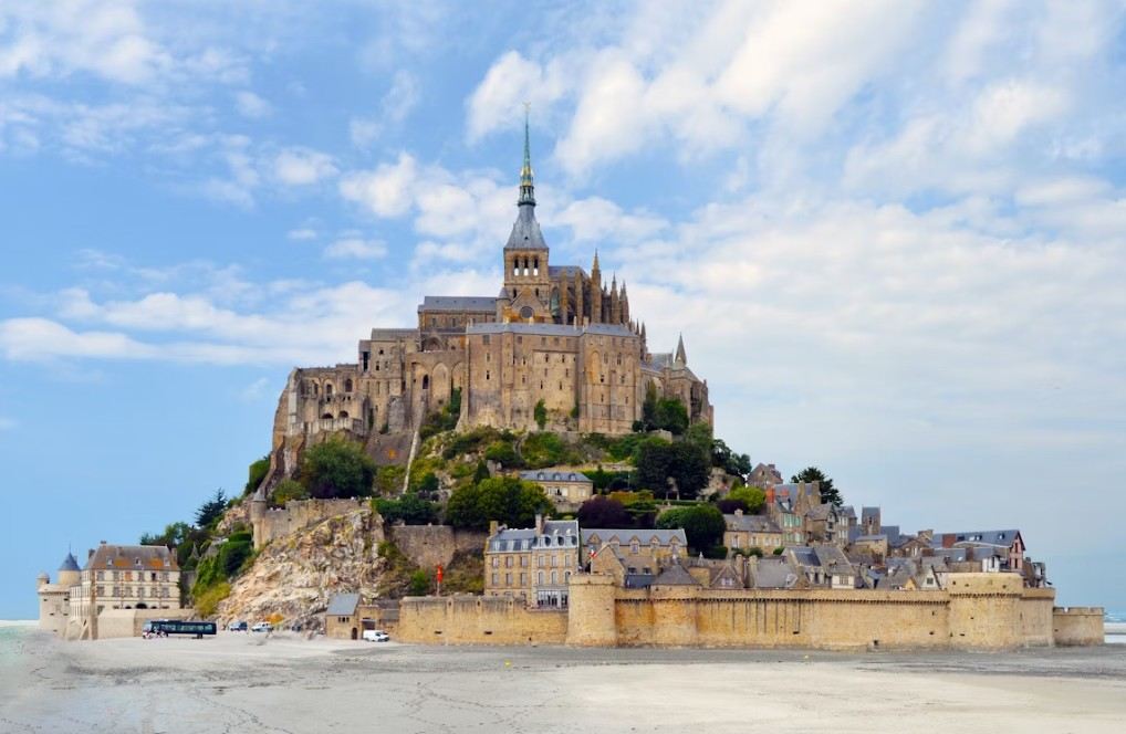 Mont Saint-Michel.jpg