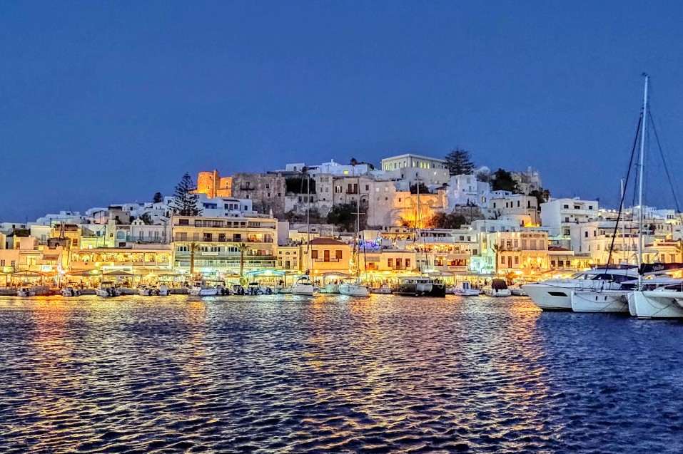 Naxos, Cyclades.jpg