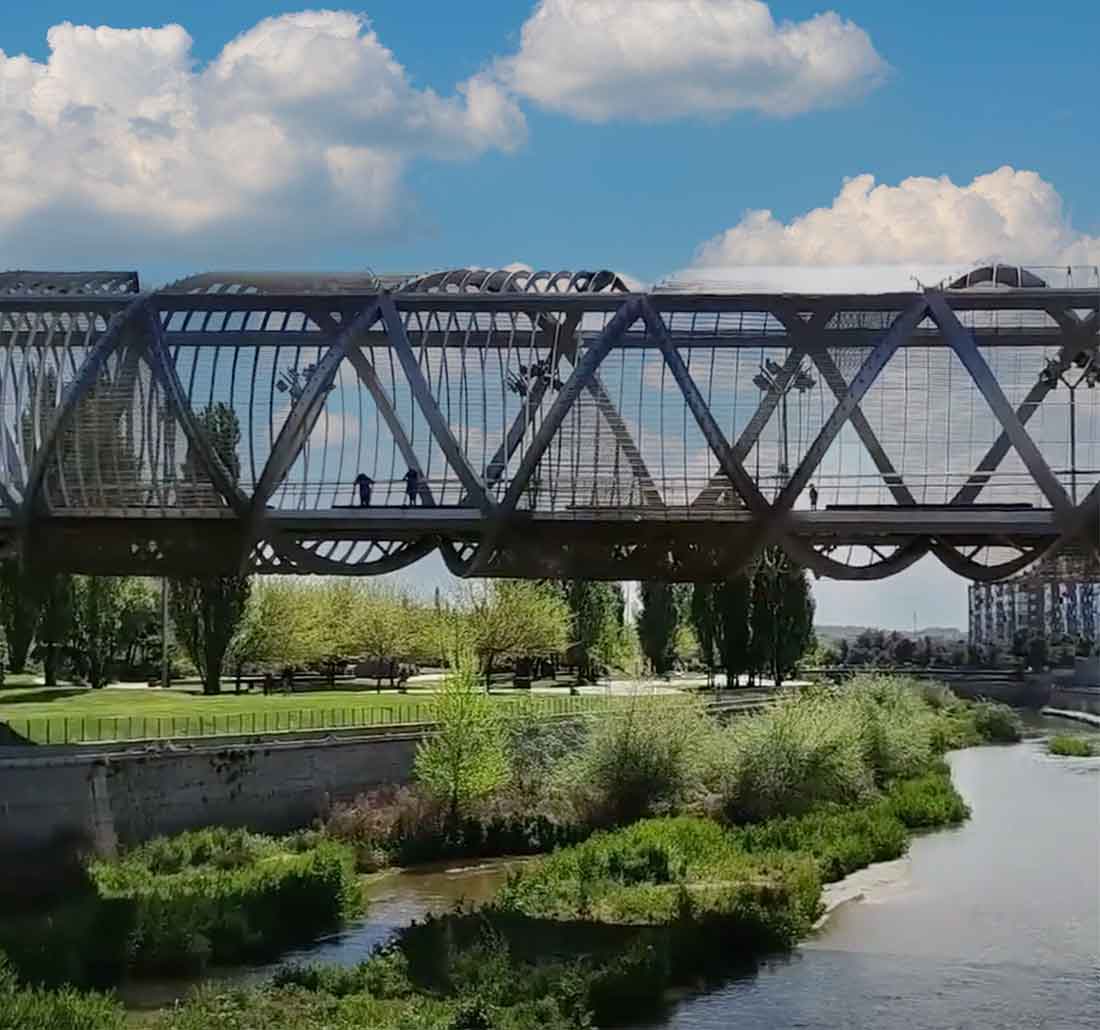 madrid-rio-pont-design.jpg