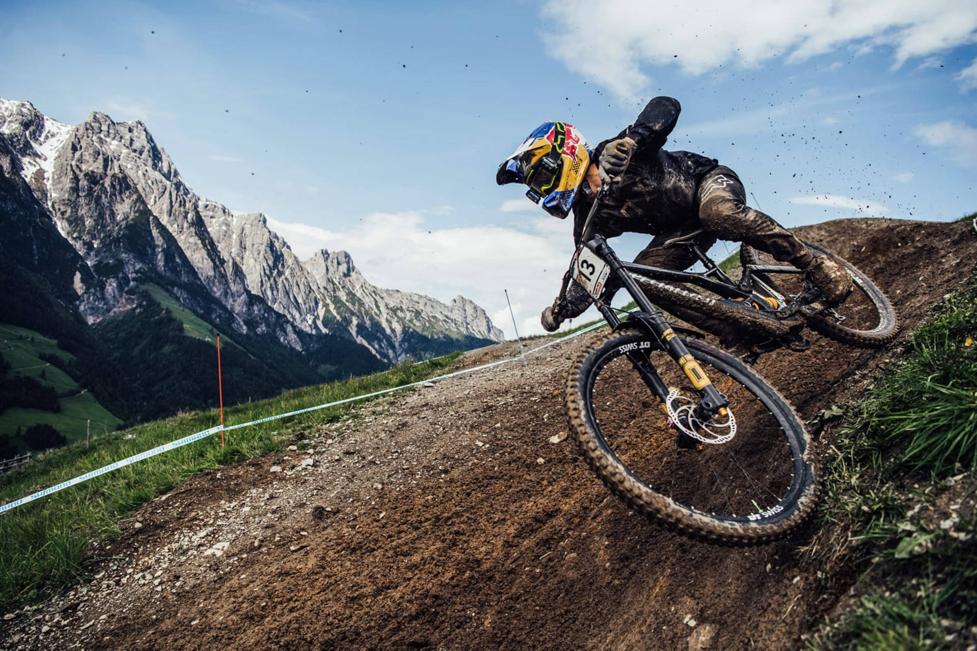 Mountain bike sui sentieri del Partenio