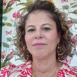 Picture of Martine Arino