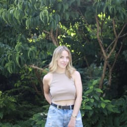 Picture of Lucie Boutez