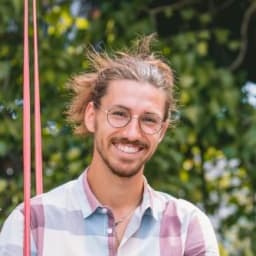 Picture of Thibault Touzain