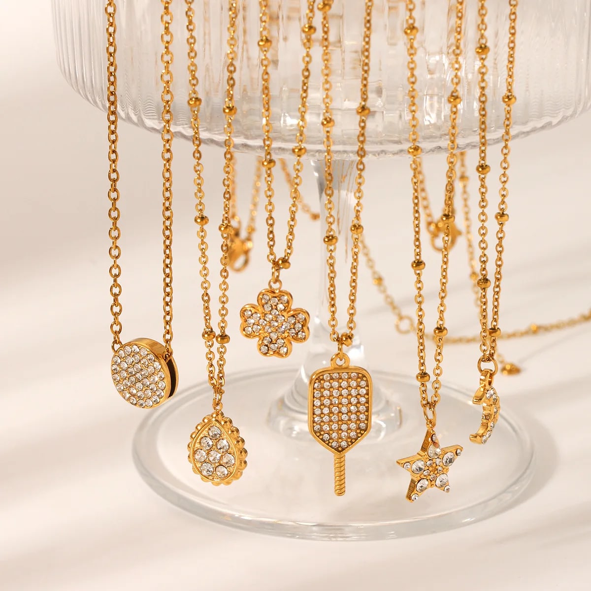 What is goldsmithing? When Craftsmanship Leaves a Mark — Vintage Jewelry Magazine by QC jewelry
