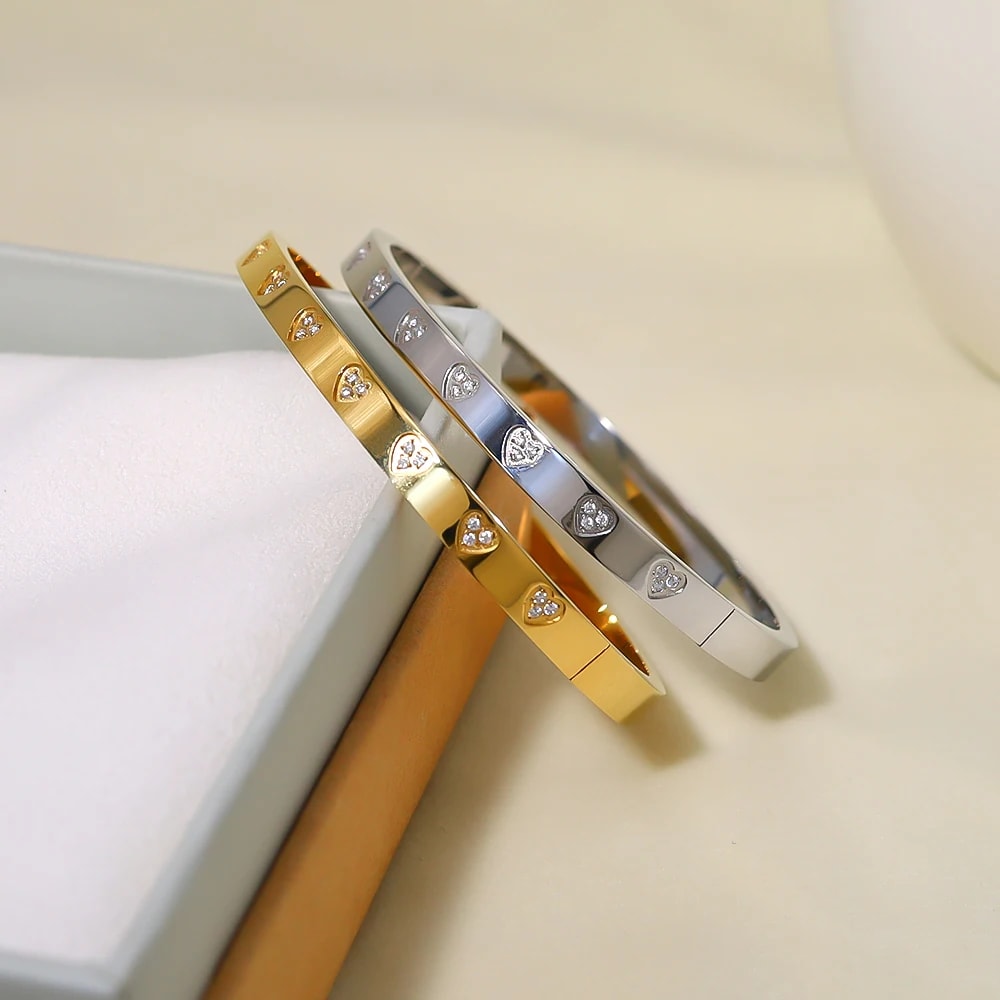Ear Piercings Benefits — Vintage Jewelry Magazine by QC jewelry
