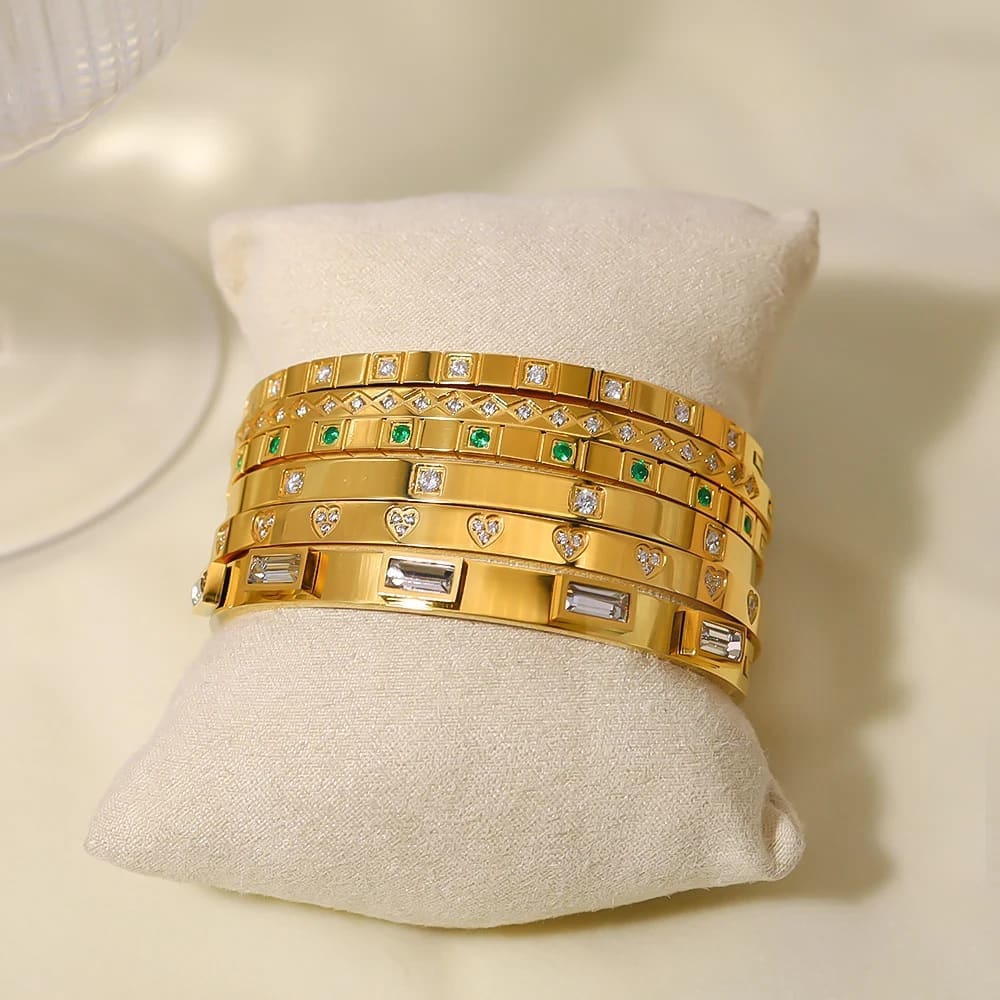 Noval Hypoallergenic Stainless Steel 18K Gold Plated Geometric Cute Inlaid Zircon Jewelry Cuff Bangle Bracelets for Women