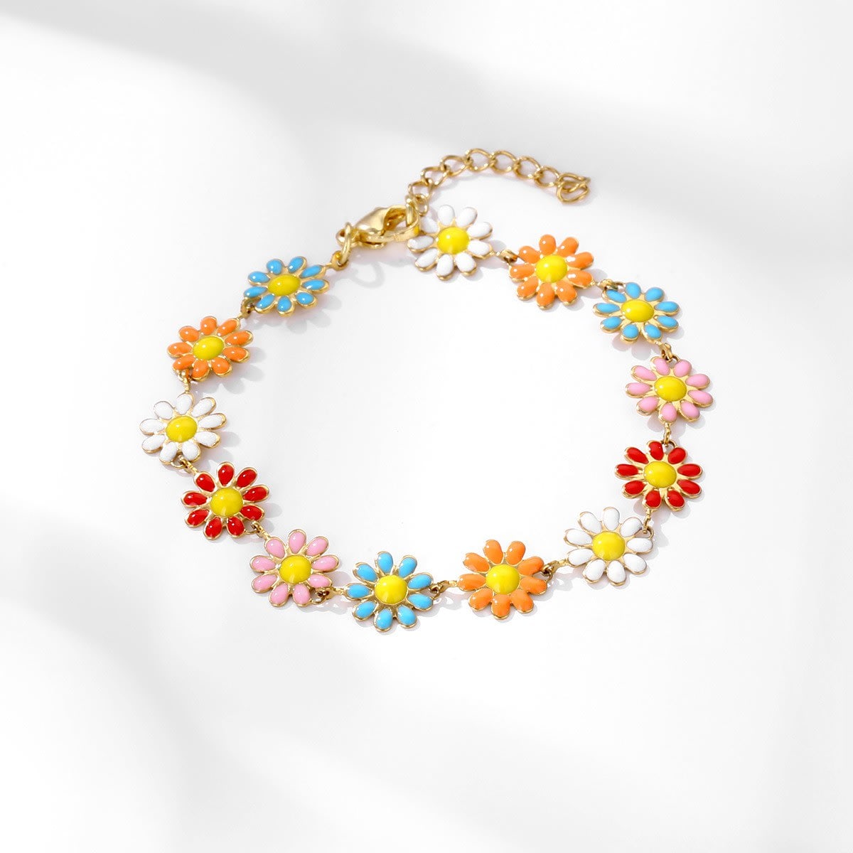 2026 QC-Schmuck und farbenfrohe Gänseblümchen-Armbänder aus galvanisiertem Edelstahl mit Öltropfen-Finish - Gold colorful - Damen Chain