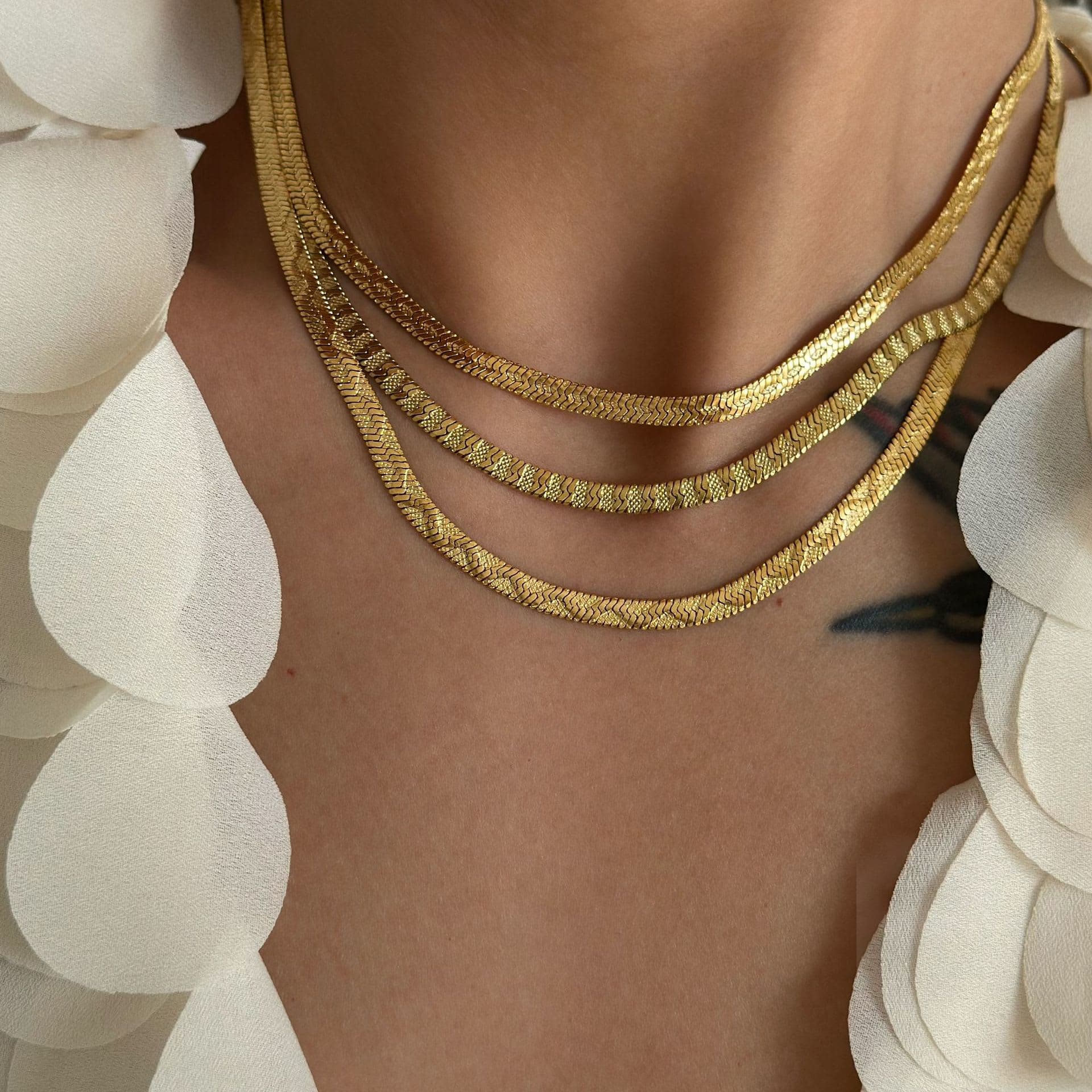 2026 QC Jewelry Fischgrätenkette Halskette Edelstahl Modeschmuck für Frauen Vergoldet Wasserdichter Schmuck Halsketten Großhandel - Standard - Damen Anhänger