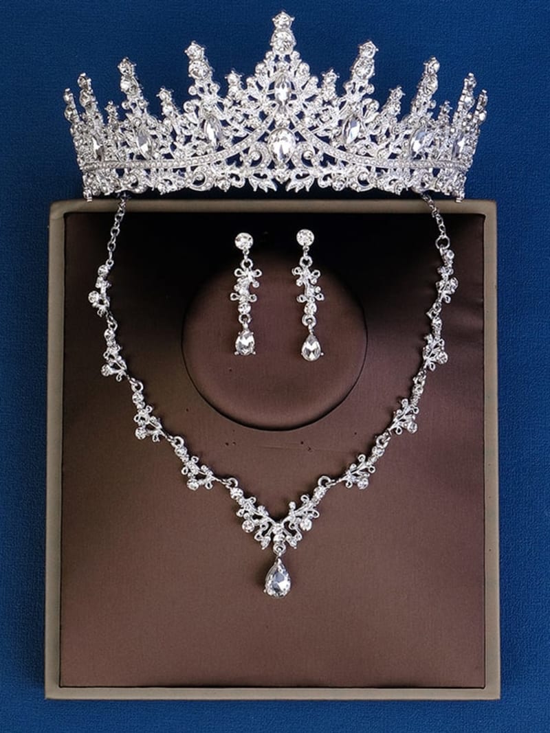 2026 QC Joyería Conjunto de tres piezas Coronas para reinas Asamblea Vintage Diamond Accessoire Femme Pendientes de cristal Bling Piezas de cabeza nupcial - #01 - Pendientes de moda - Image 2