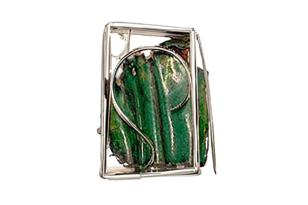 Broches