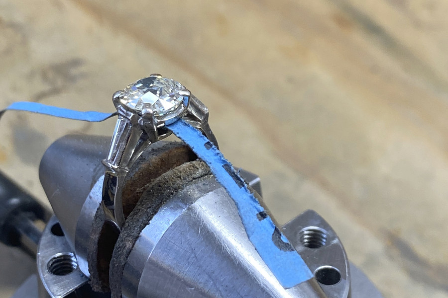 Handgemaakte juwelen reparatie België