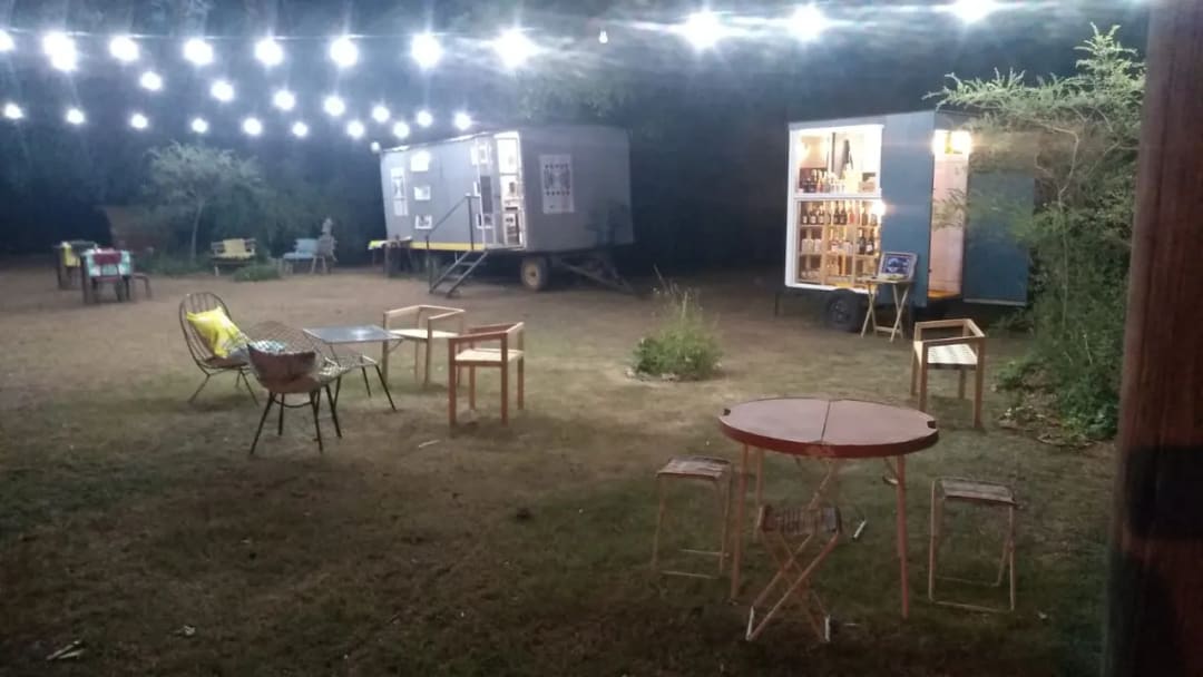 Universo Libros y Vermú — foto 1