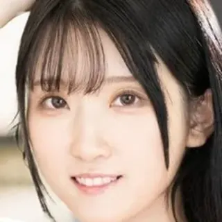 白咲璃音