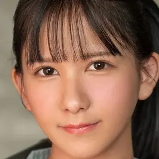 満島アンナ