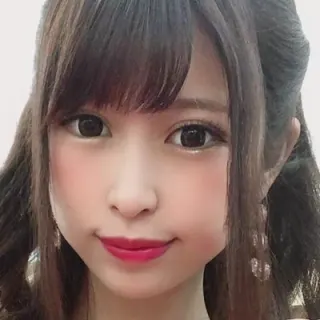 有岡みう