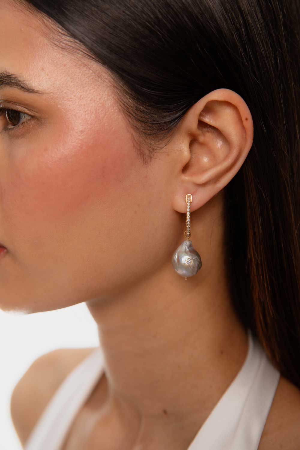 Classic Diamond Hoops W. Baroque Drop