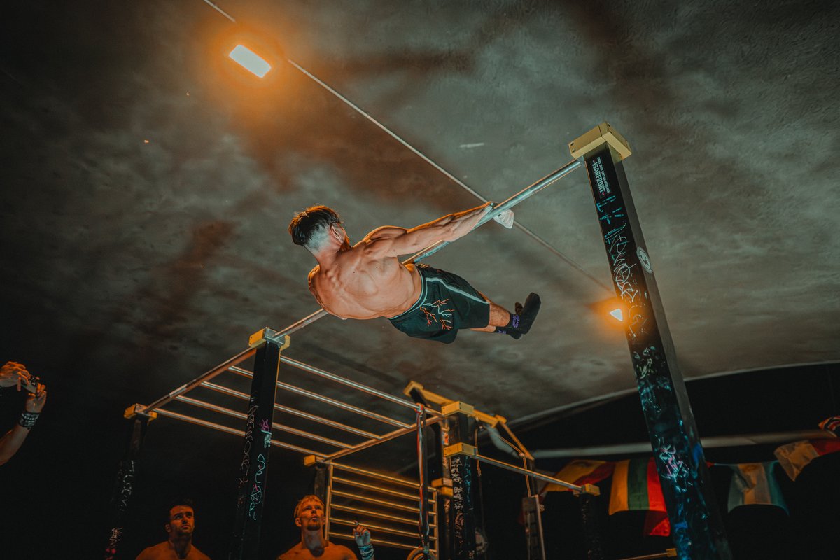 Jowi front lever competición