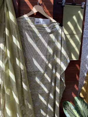 Mal Cotton Suit