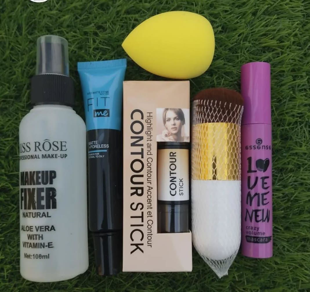 6-in-1 Complete Makeup Kit – Fixer, Primer, Contour Stick, Foundation Brush, Mascara & Beauty Blender (Ivory)