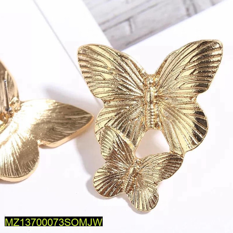 Elegant Gold Plated Butterfly Drop Earrings – Korean & Western Style Lightweight Fashion Jewelry for Women & Girls in Pakistan
