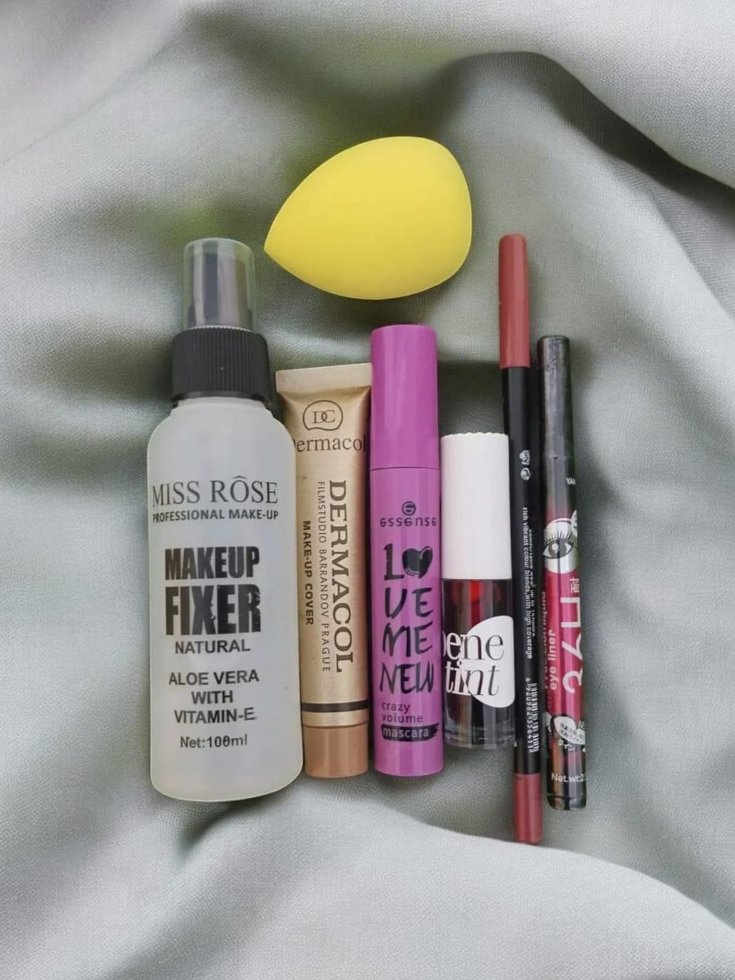 Ultimate 7-in-1 Makeup Kit: Complete Beauty Set with Fixer, Foundation, Mascara & More