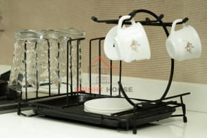 Premium Metal Mug & Glass Holder Stand – Durable, Space-Saving Organizer (1 Piece)