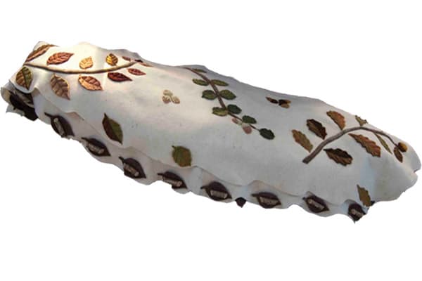 Felt shroud leafcocoon