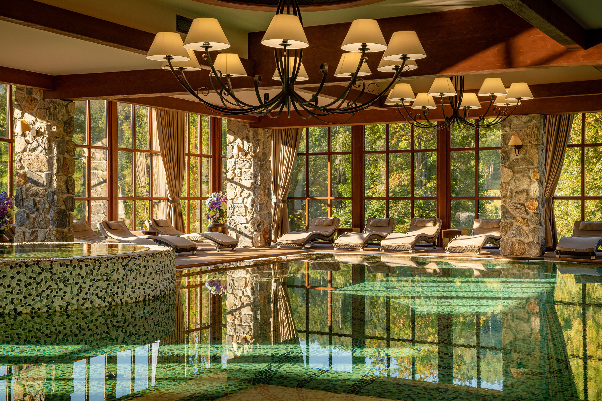 Wellness with indoor pool