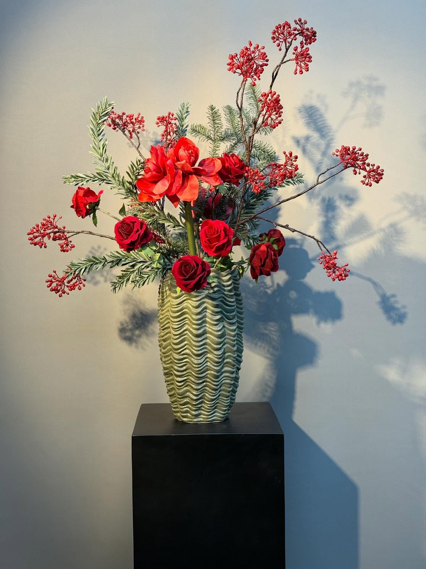 Falleg silkiblómaskreyting frá Studio Bloom