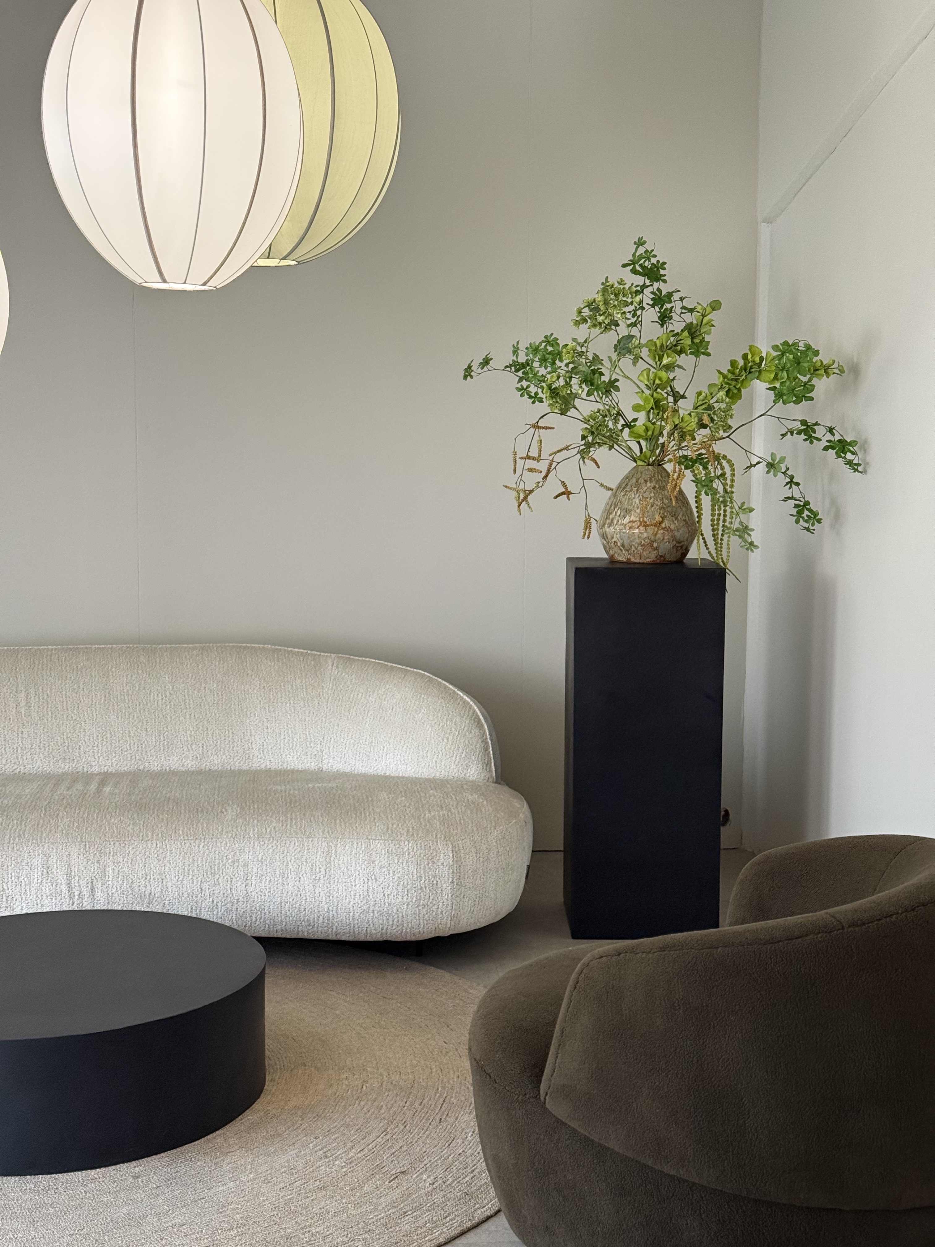 Falleg silkiblómaskreyting frá Studio Bloom