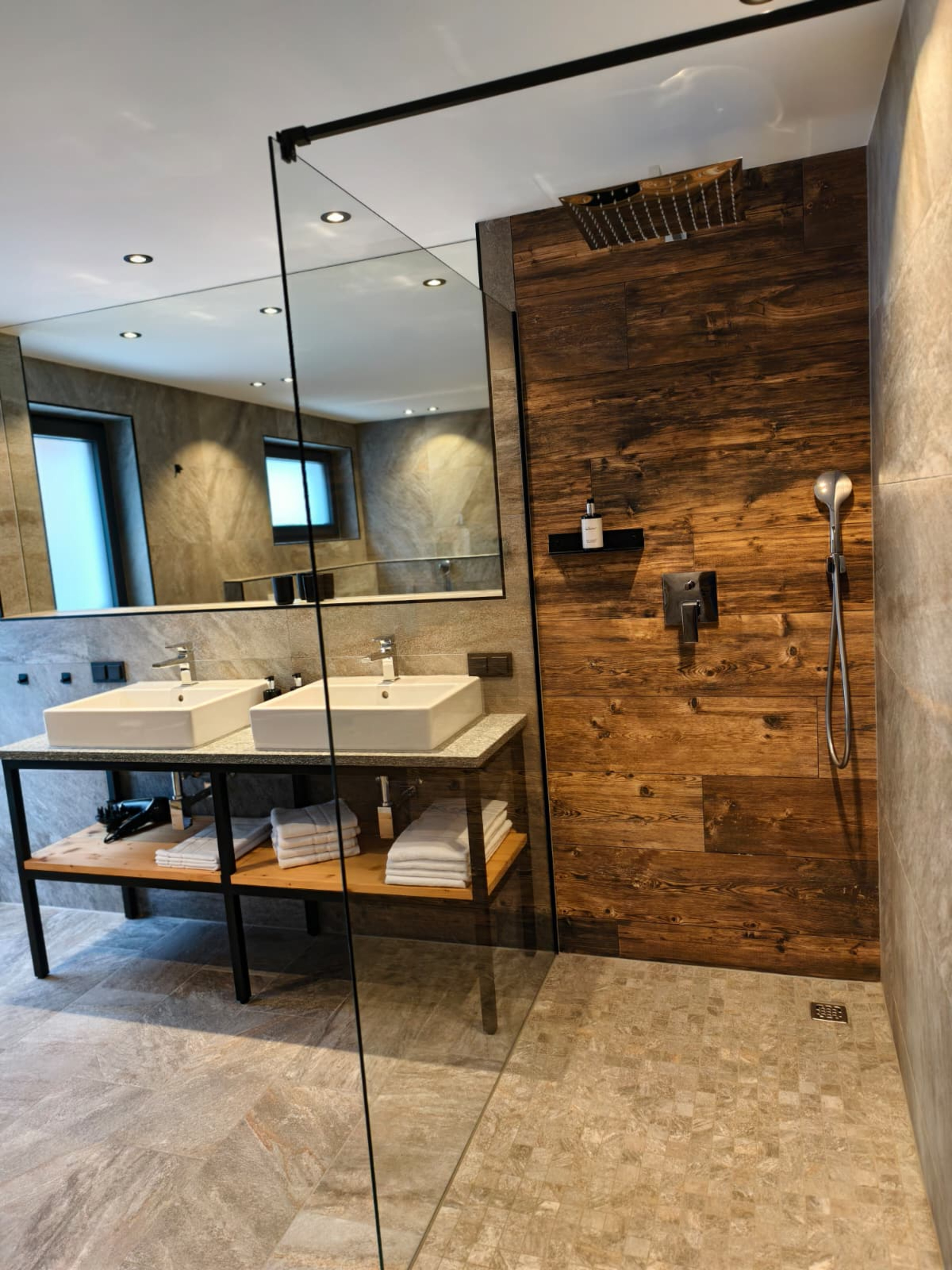 Detail: Dusche bereit bei Ankunft