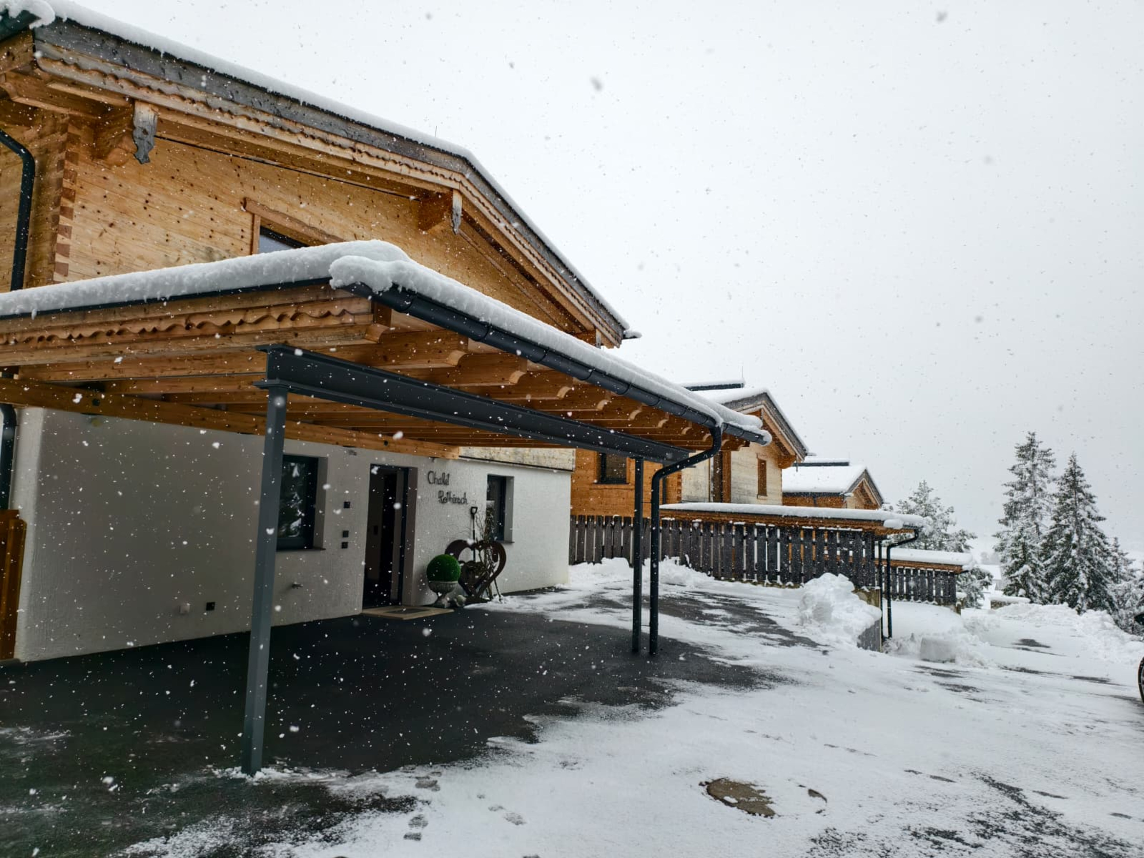 Verschneite Chalets (Winter/Weihnachten)