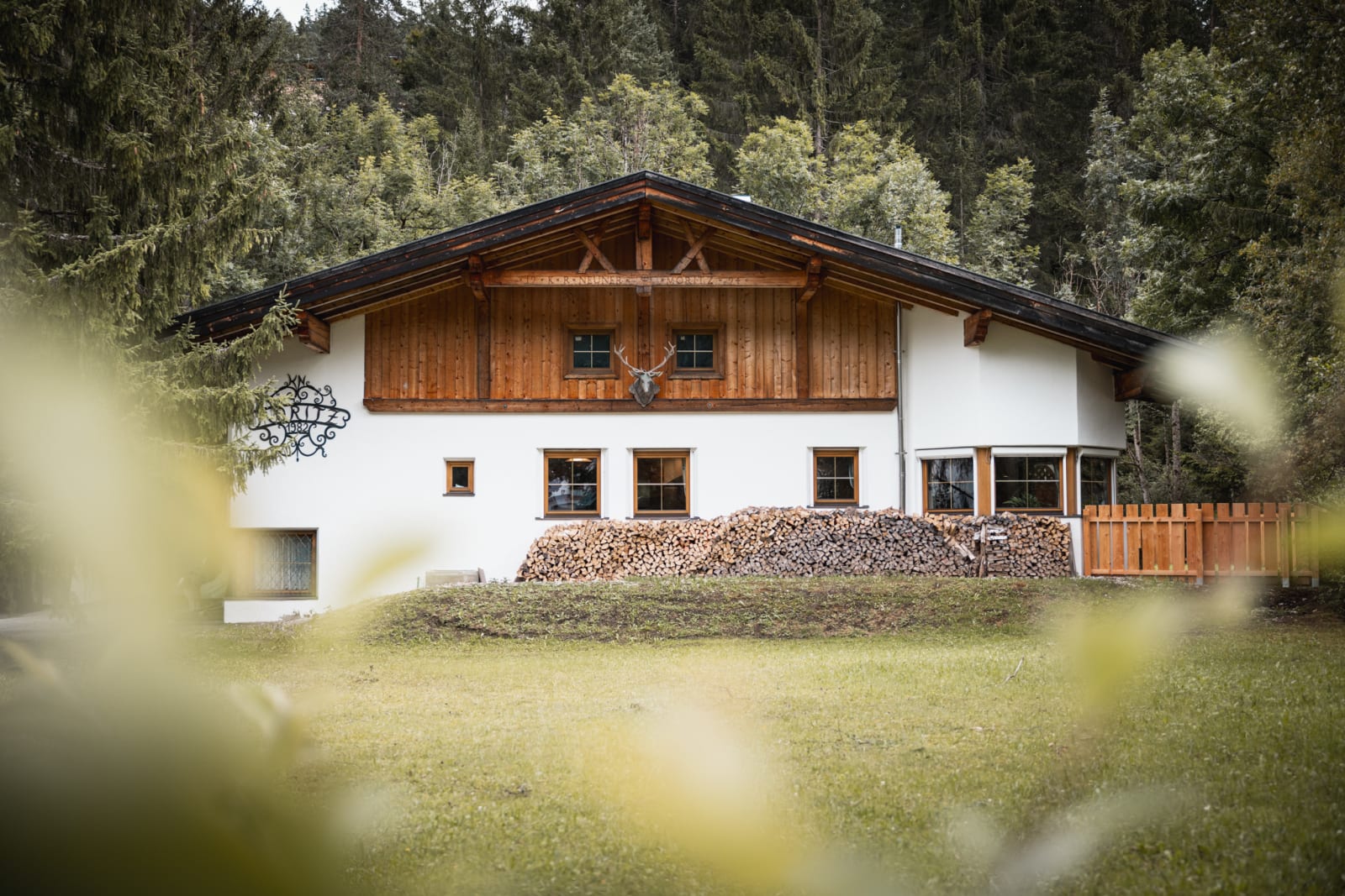 Landhaus Moritz mezi stromy v Leutaschi